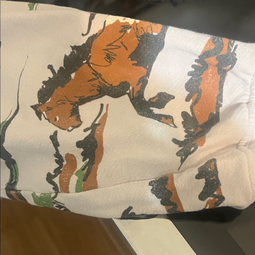 Daydreamer White Horse Print Sweatshirt - Picture 2 of 3